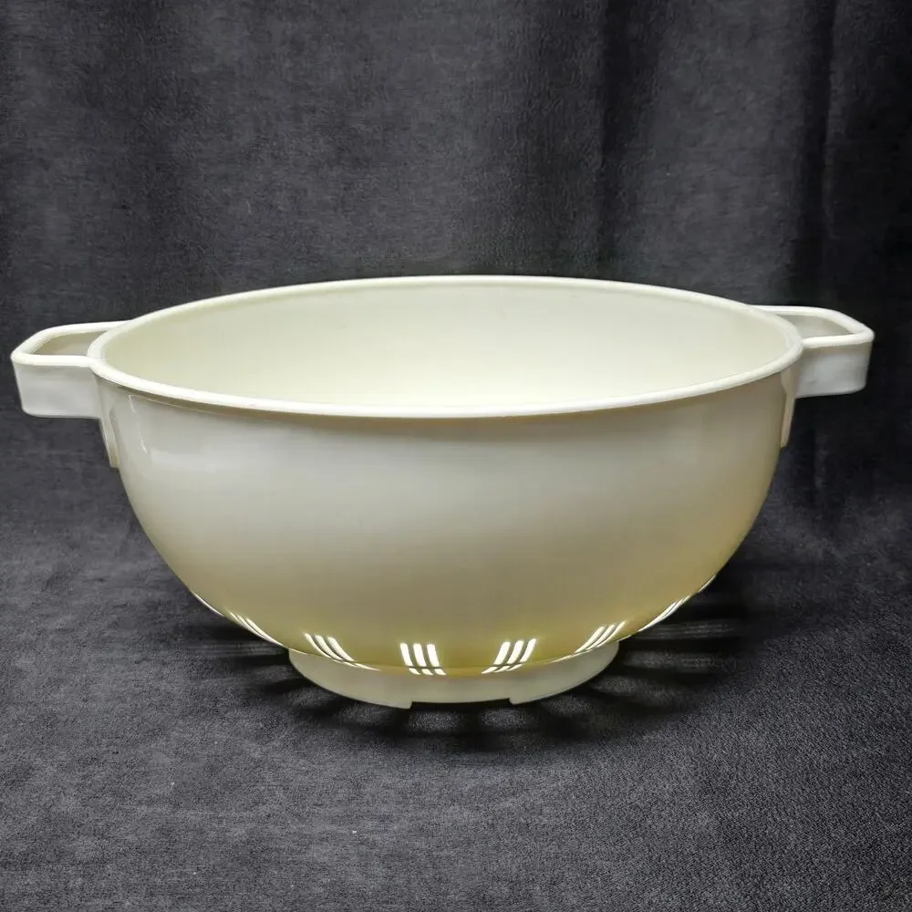 Vintage Kamenstein Colander Strainer White Large Sturdy Thick Plastic Kitchen
